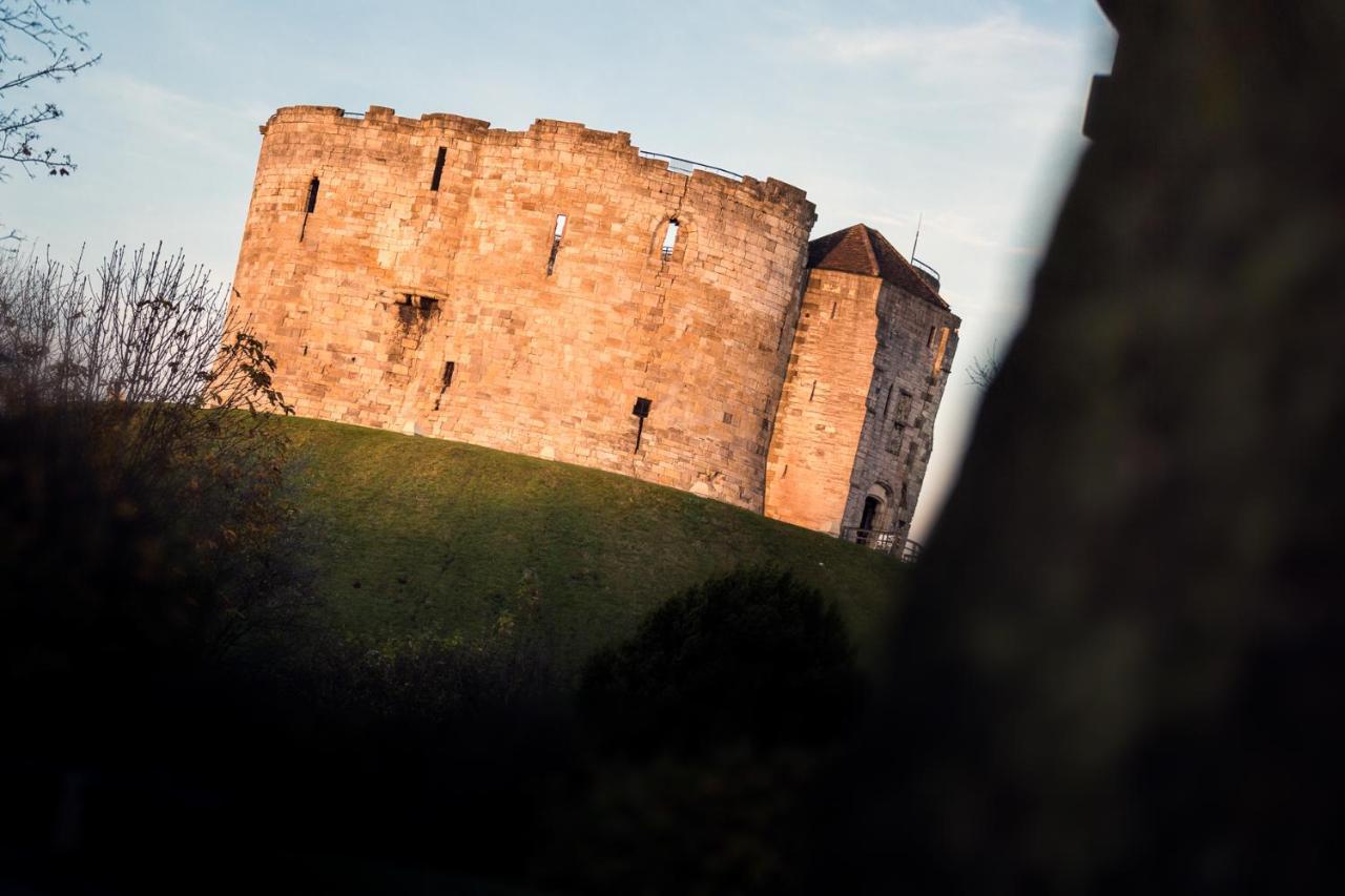 23 Bishopgate * York